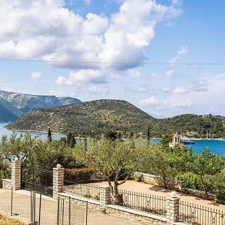 Veroni's 2 Διαμέρισμα *